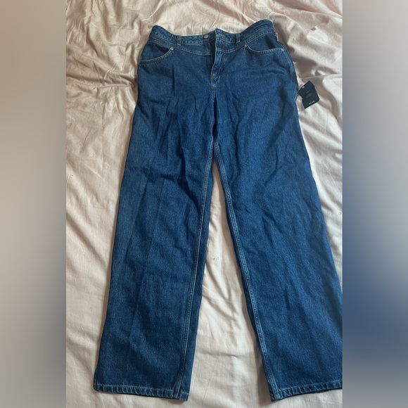 Slit Detail Straight Jeans - Picture 4 of 4